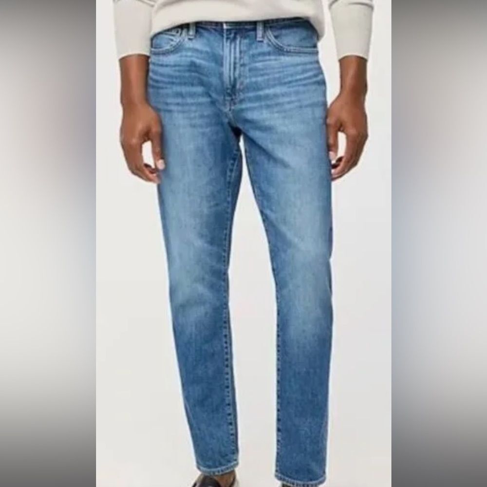 NEW J. Crew 31 Men's Athletic‎ Slim-fit Jean in Signature Flex